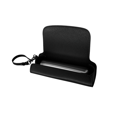 Front view of a closed Jet Black Solo Carry Case
