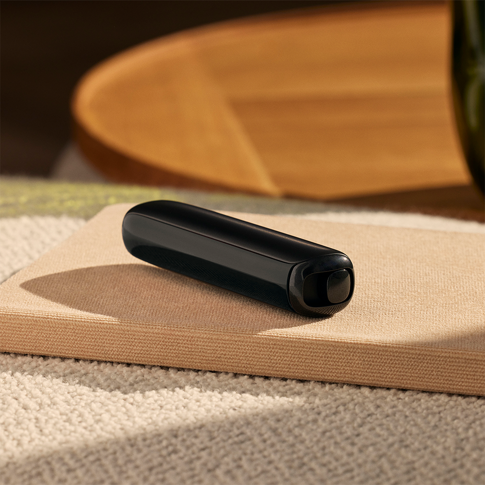 The Ploom AURA Jet Black is a sleek and convenient device easy to manipulate